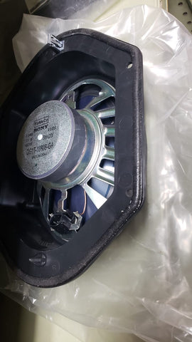 ALTAVOZ (DA8Z-18808-B)